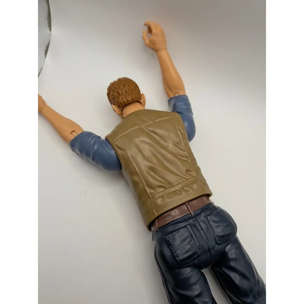 Mattel Jurassic World Fallen Kingdom Owen Grady 12 Inch Action Figure FNY42 2017